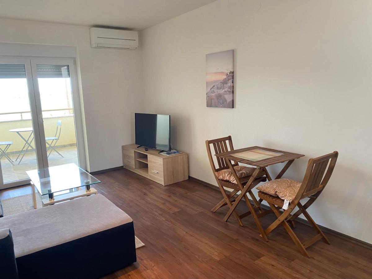 Villa Livi - Luxury Sea View Appartments Medulin Ngoại thất bức ảnh